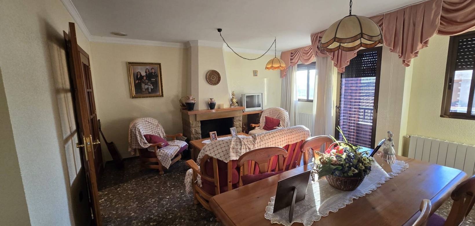 Wederverkoop - Townhouse - Salinas