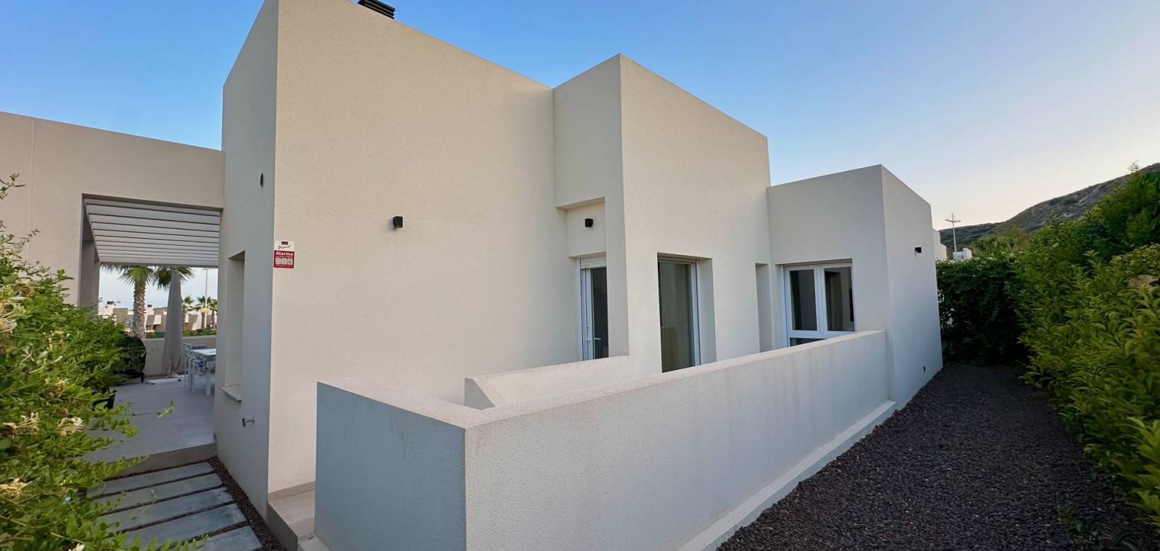 Wederverkoop - Villa - Algorfa - La Finca Golf Resort