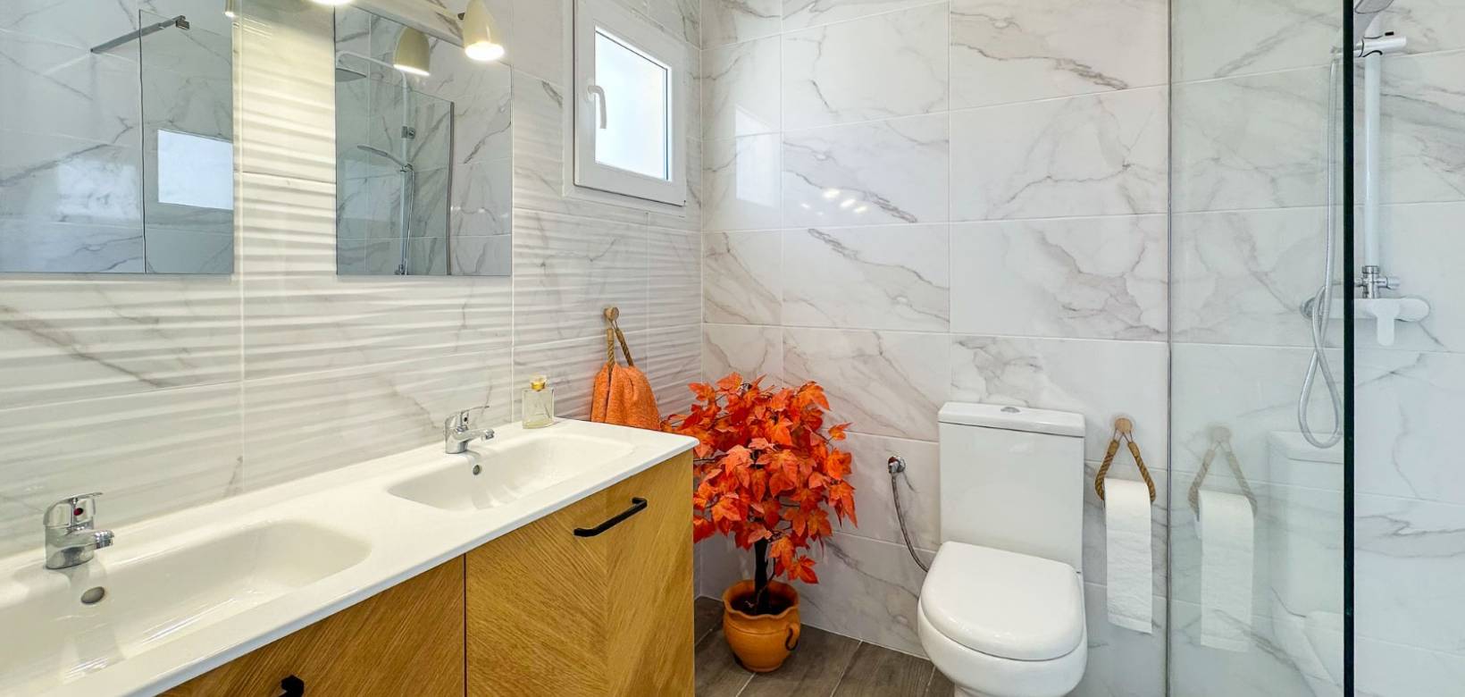 Wederverkoop - Villa / Half vrijstaand - 