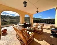 Wederverkoop - Villa - Hondón de las Nieves