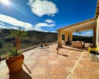 Wederverkoop - Villa - Hondón de las Nieves