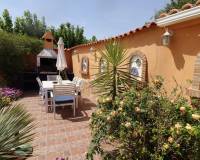 Wederverkoop - Villa - Hondón de las Nieves - 