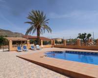 Wederverkoop - Villa - Hondón de las Nieves - 