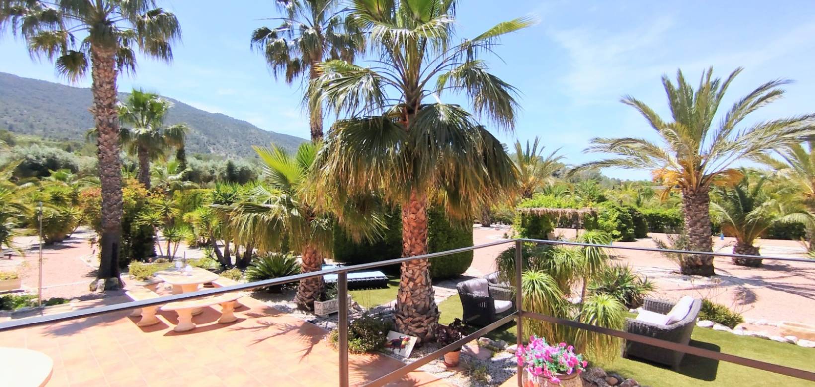 Wederverkoop - Villa - Hondón de las Nieves