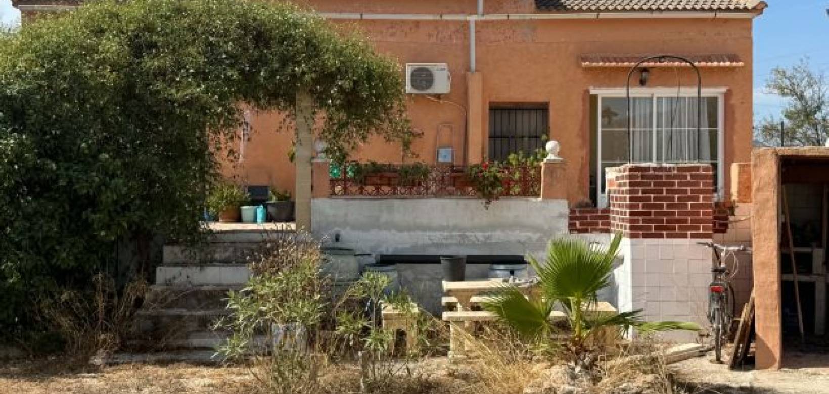 Wederverkoop - Villa - Hondón de las Nieves