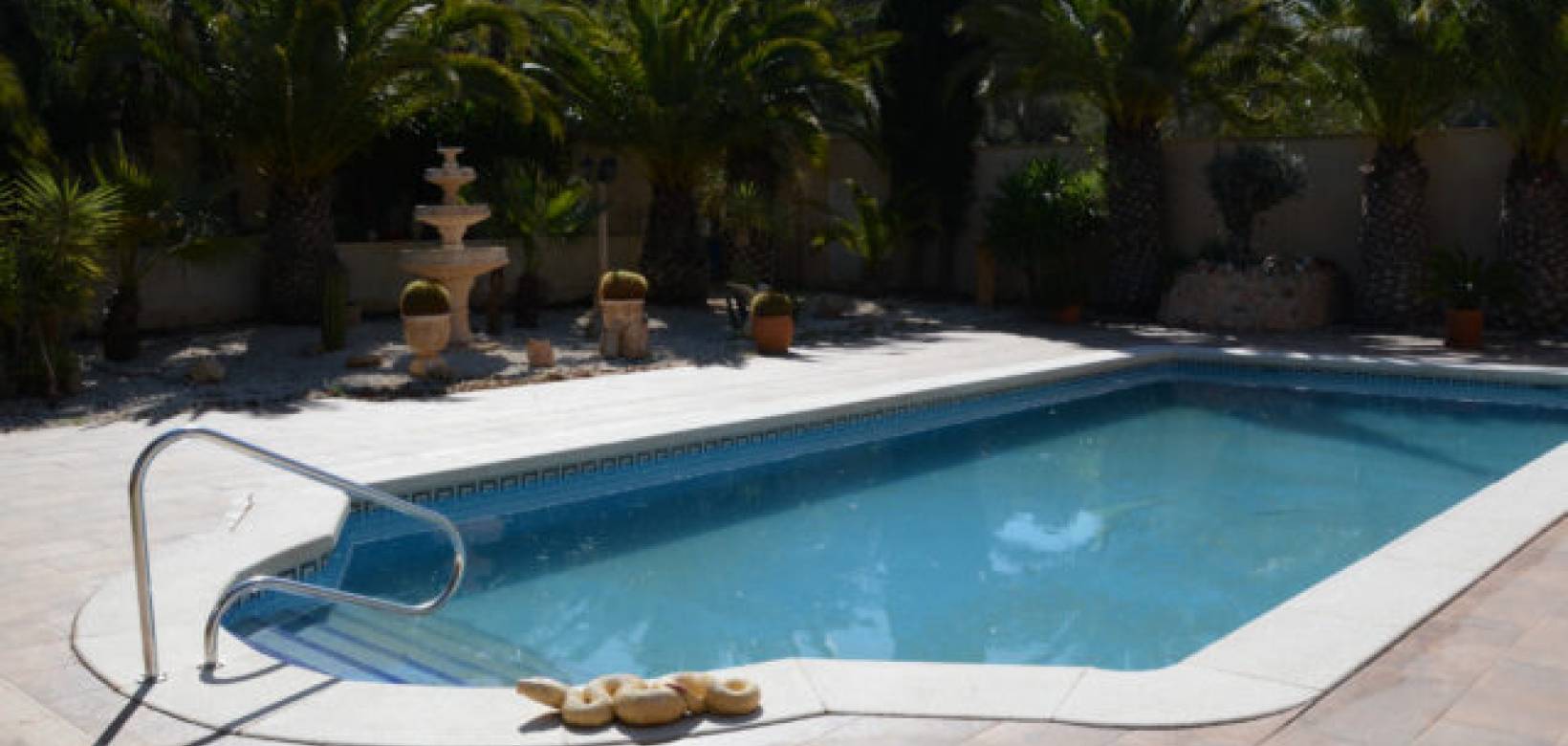 Wederverkoop - Villa - Hondón de las Nieves