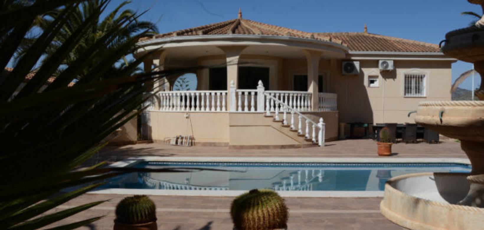 Wederverkoop - Villa - Hondón de las Nieves