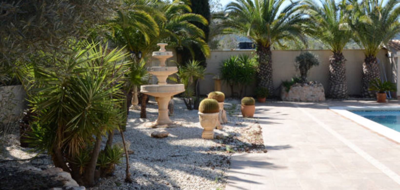 Wederverkoop - Villa - Hondón de las Nieves