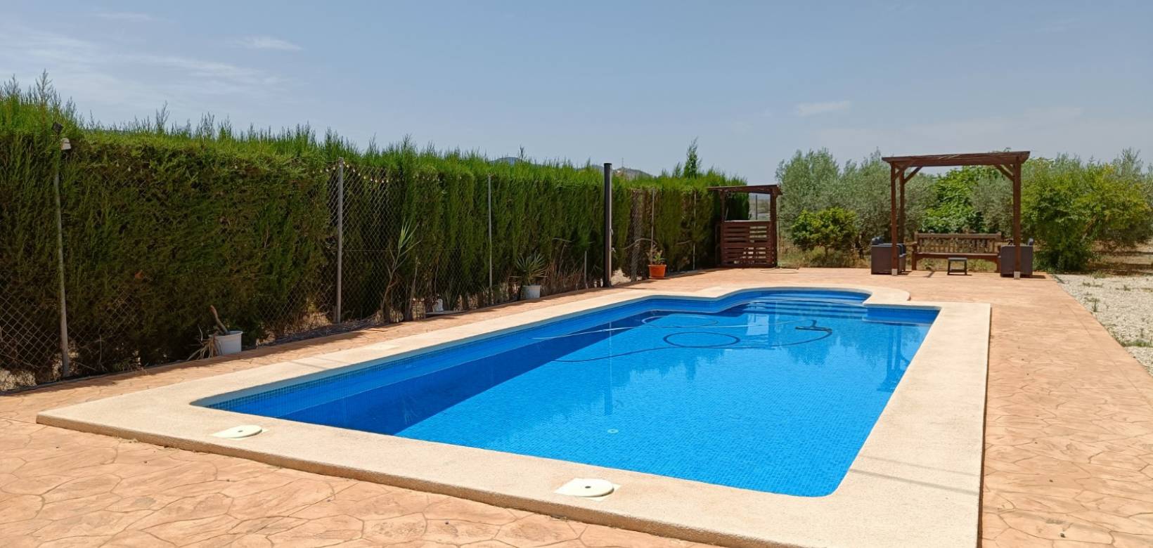 Wederverkoop - Villa - Hondón de las Nieves