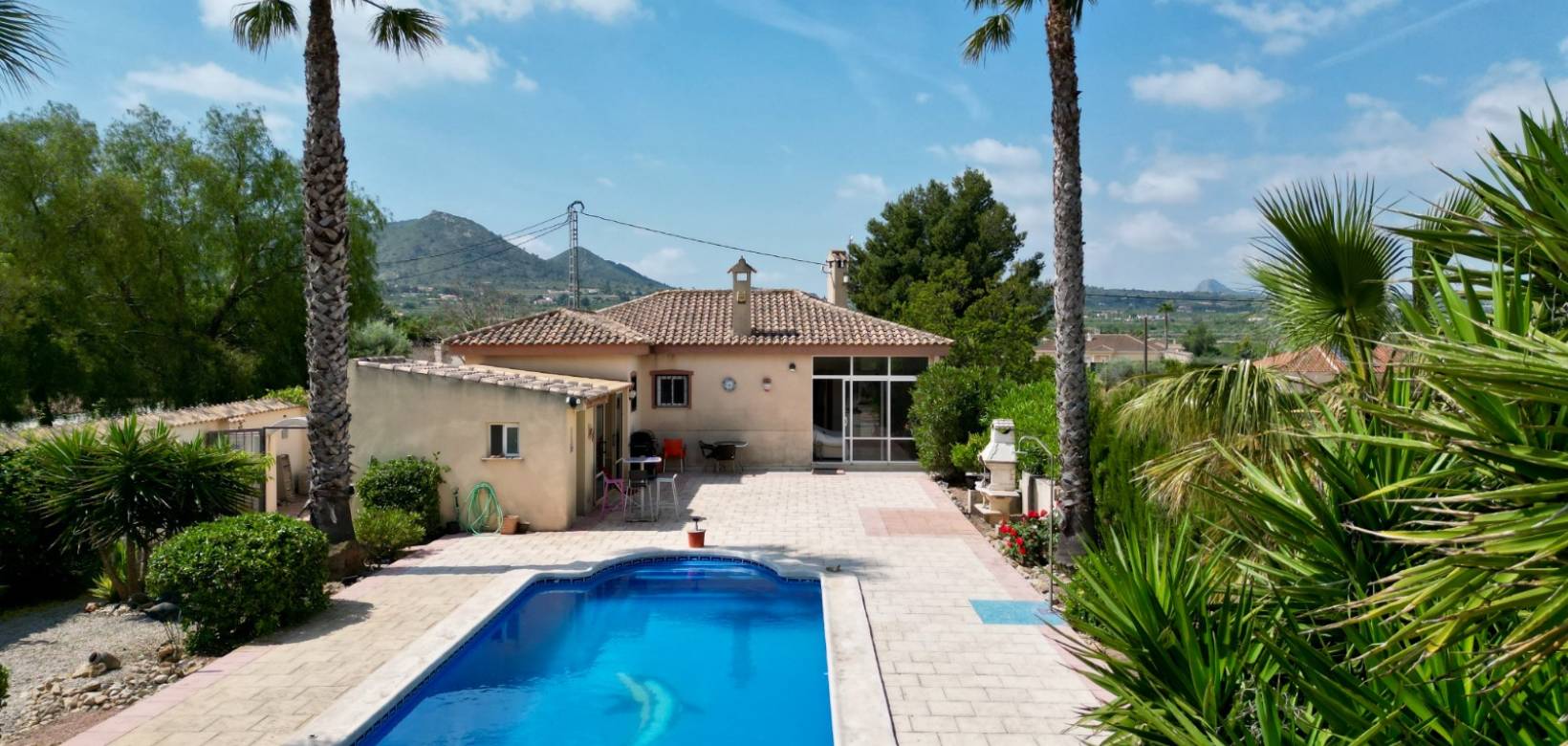 Wederverkoop - Villa - Hondón de los Fráiles