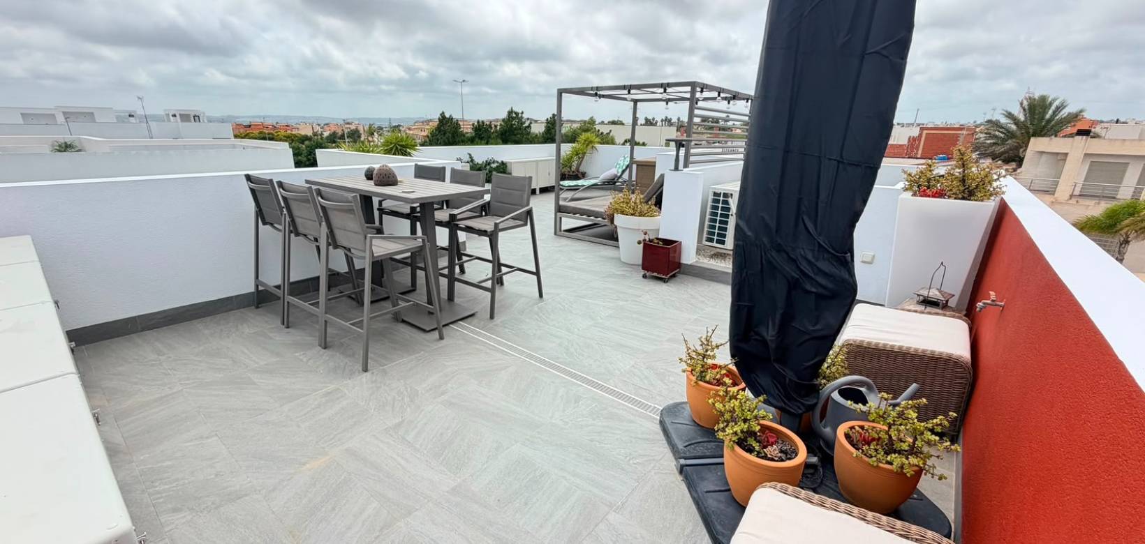 Wederverkoop - Villa - Los Montesinos - La Herrada