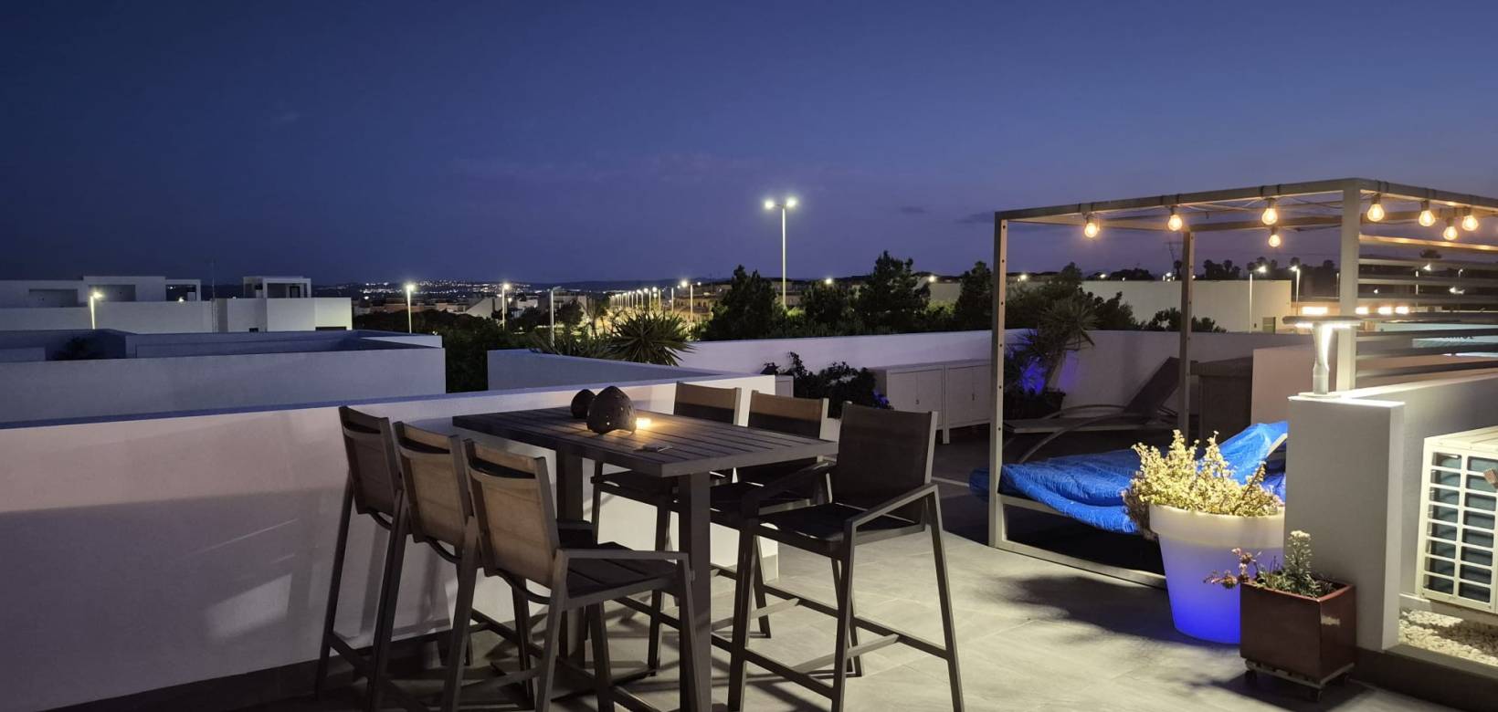 Wederverkoop - Villa - Los Montesinos - La Herrada