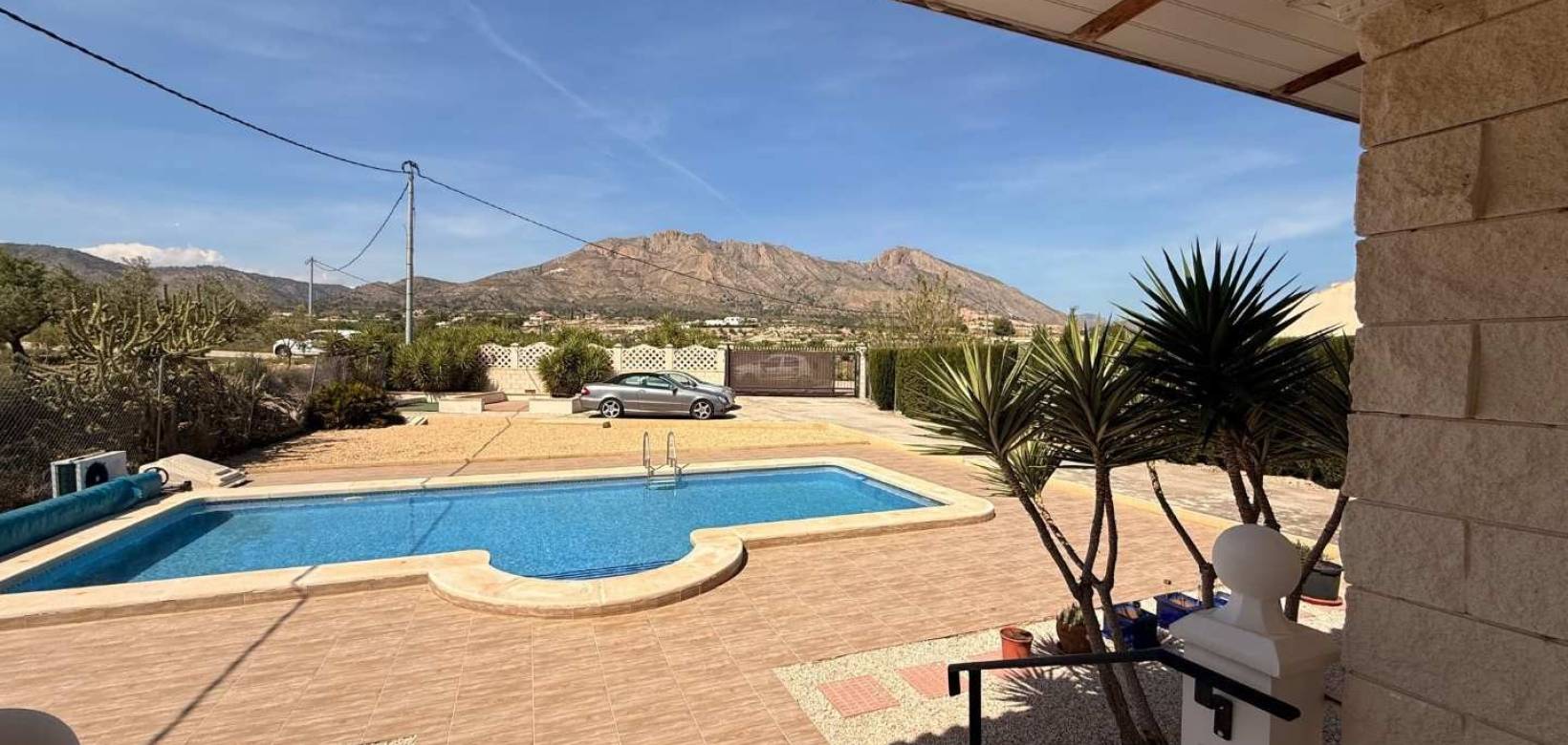 Wederverkoop - Villa - Macisvenda