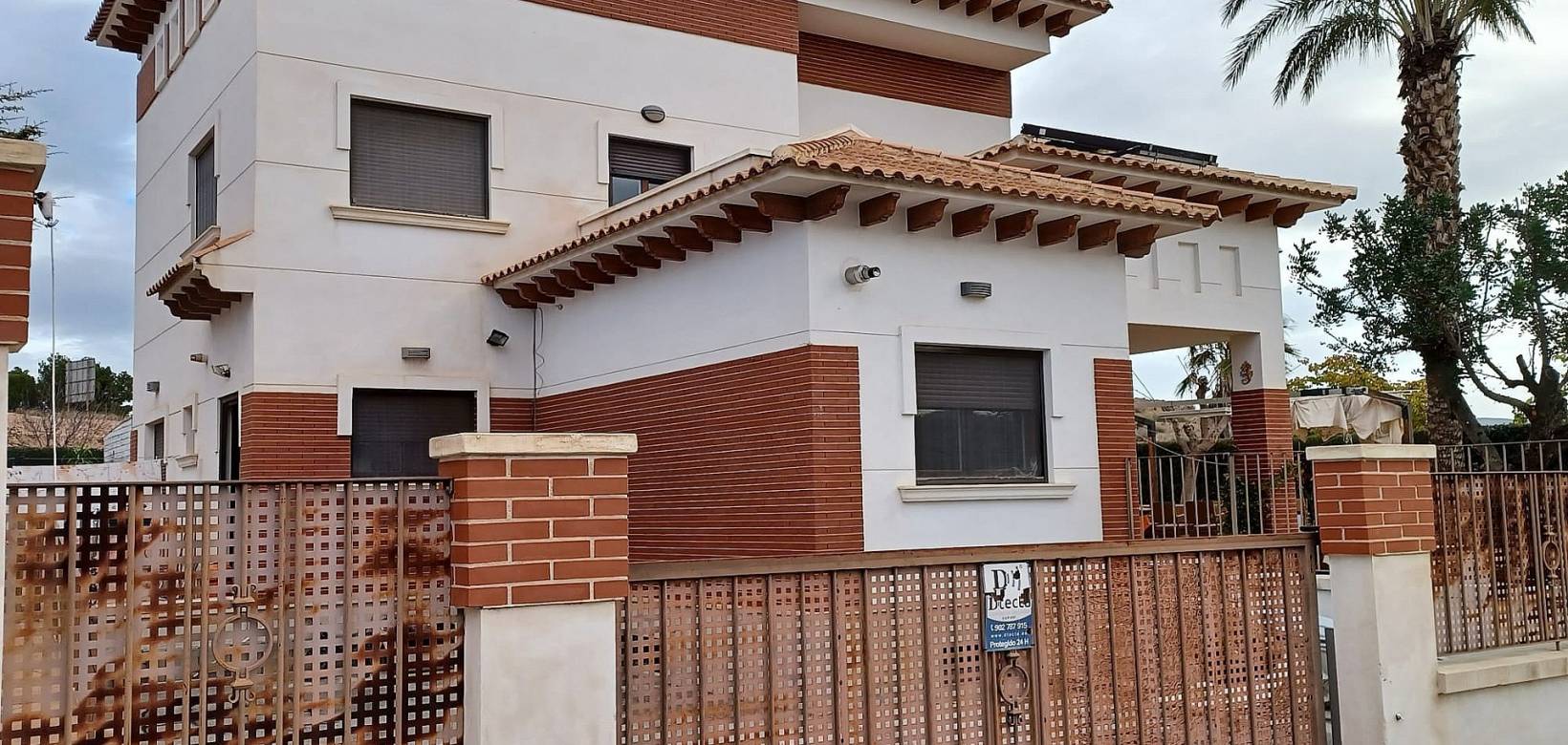 Wederverkoop - Villa -  - Monovar