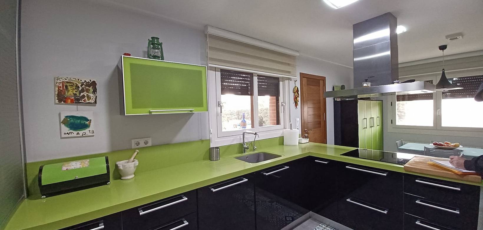 Wederverkoop - Villa -  - Monovar