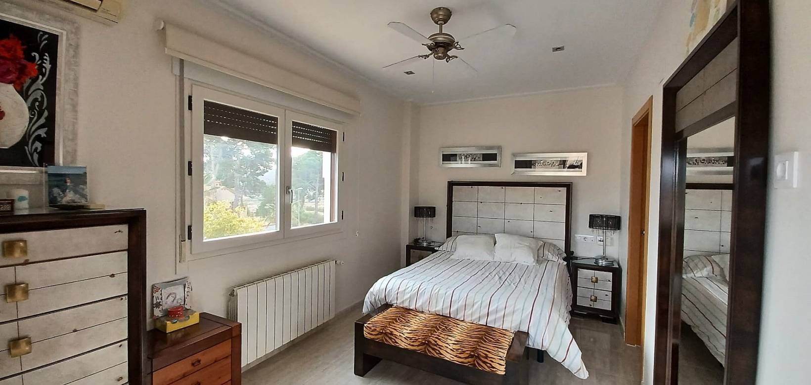 Wederverkoop - Villa -  - Monovar