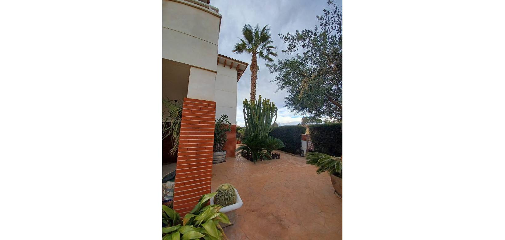 Wederverkoop - Villa -  - Monovar