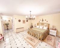 Wederverkoop - Villa -  - Monovar