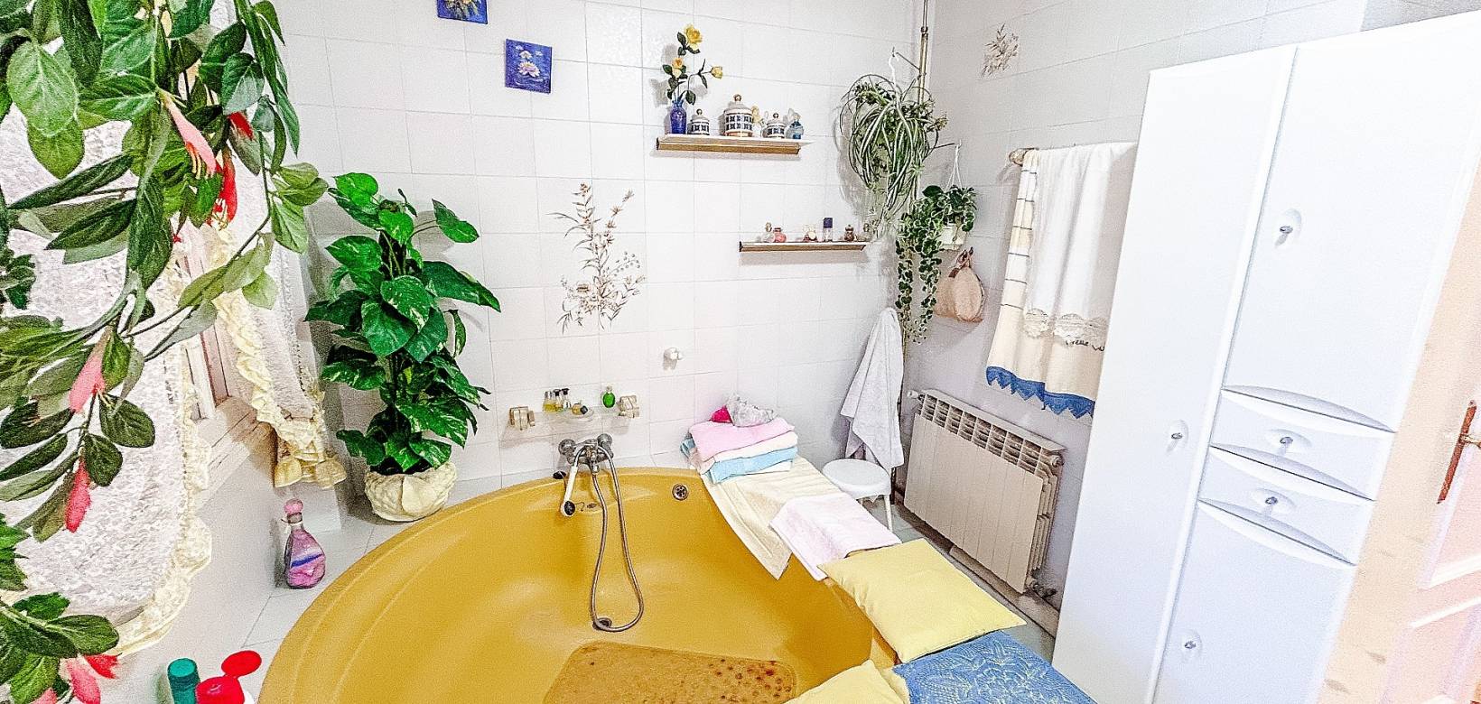 Wederverkoop - Villa -  - Monovar