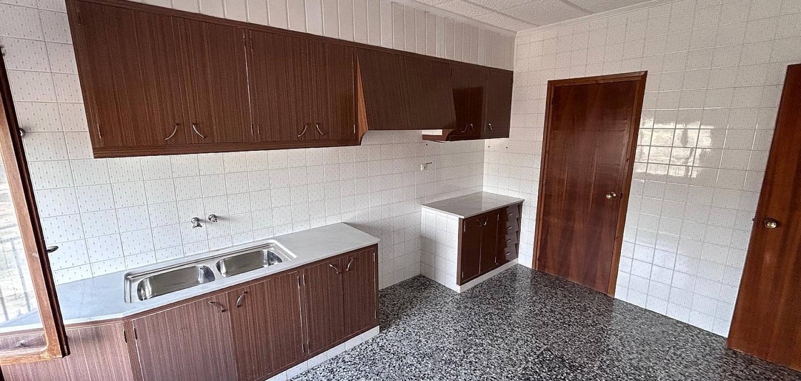 Wederverkoop - Villa -  - Monovar