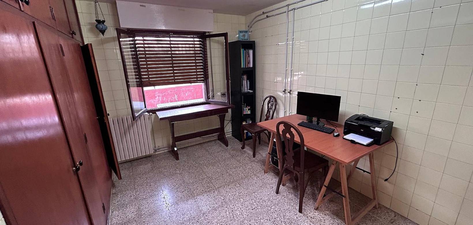 Wederverkoop - Villa -  - Monovar