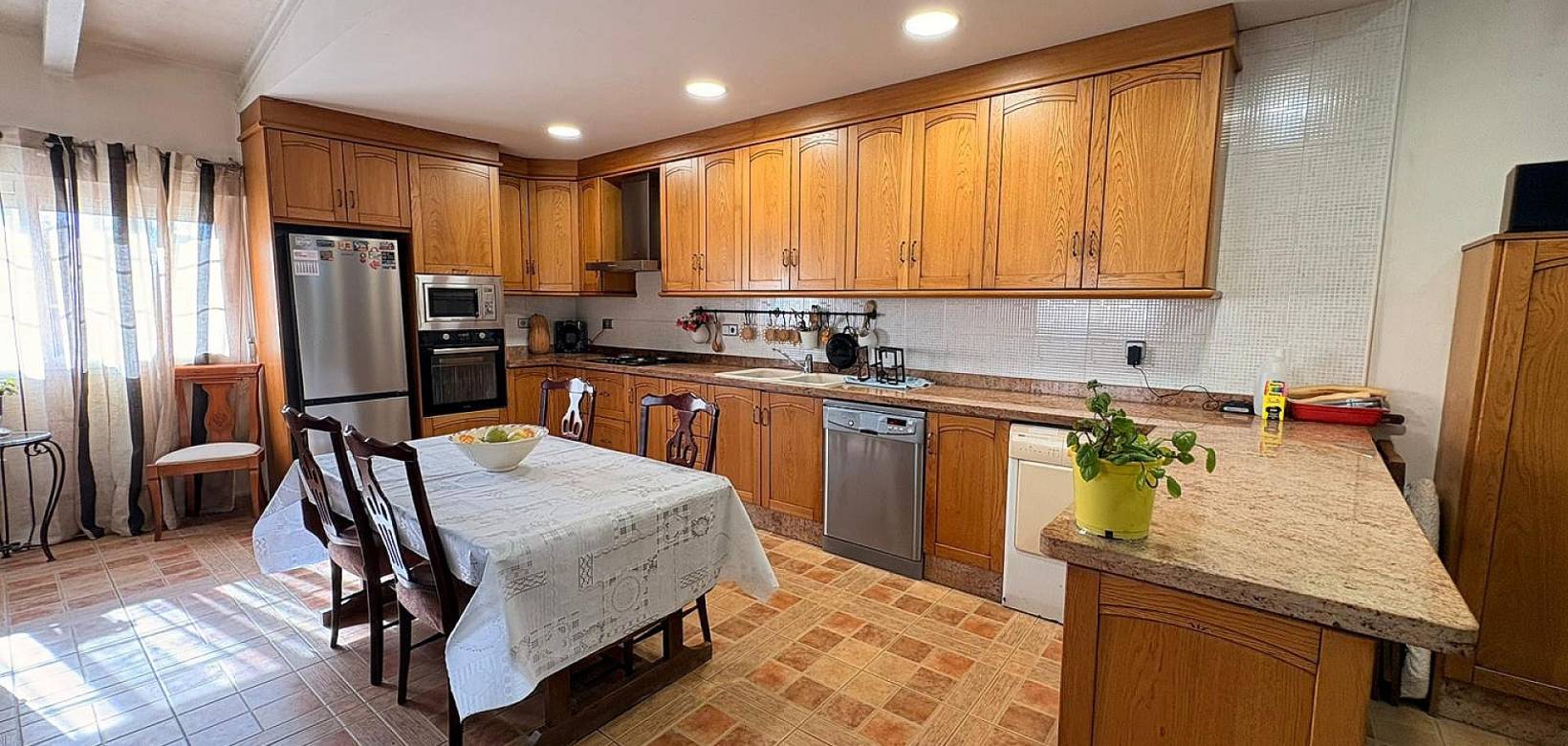 Wederverkoop - Villa -  - Monovar