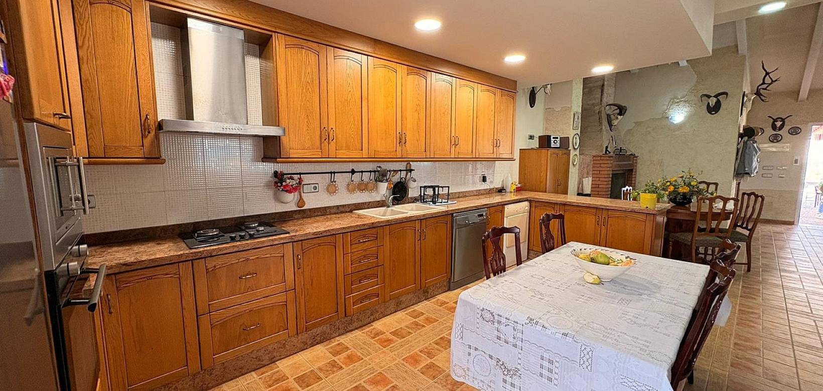 Wederverkoop - Villa -  - Monovar