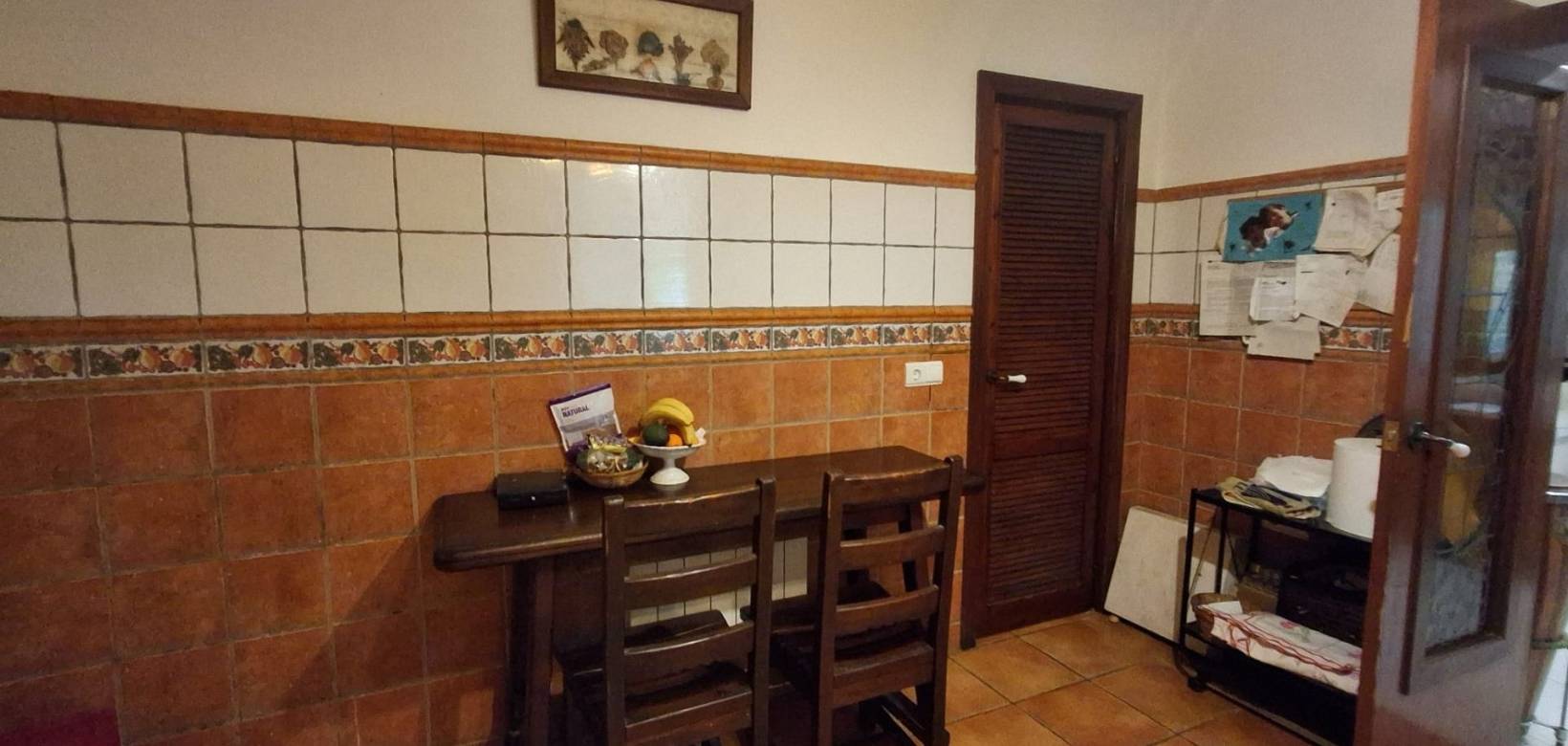 Wederverkoop - Villa -  - Monovar