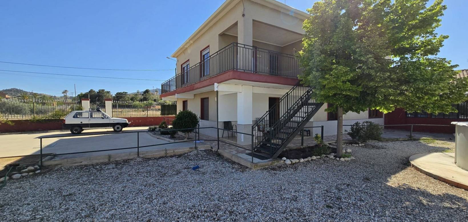 Wederverkoop - Villa -  - Monovar