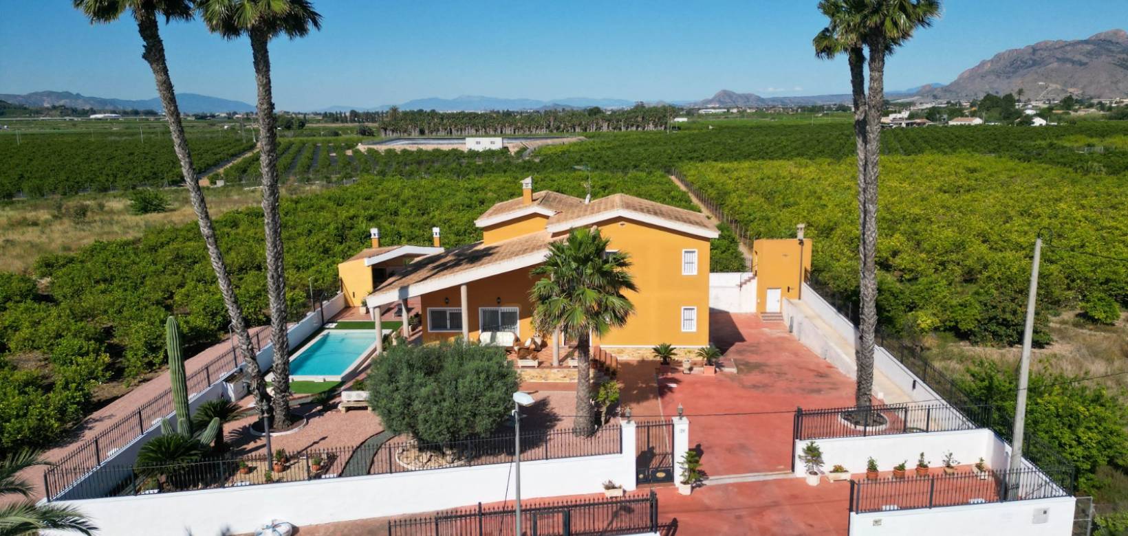Wederverkoop - Villa - Orihuela