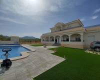Wederverkoop - Villa - Pinoso - 