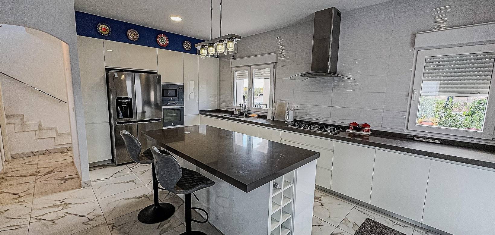 Wederverkoop - Villa - Pinoso - 