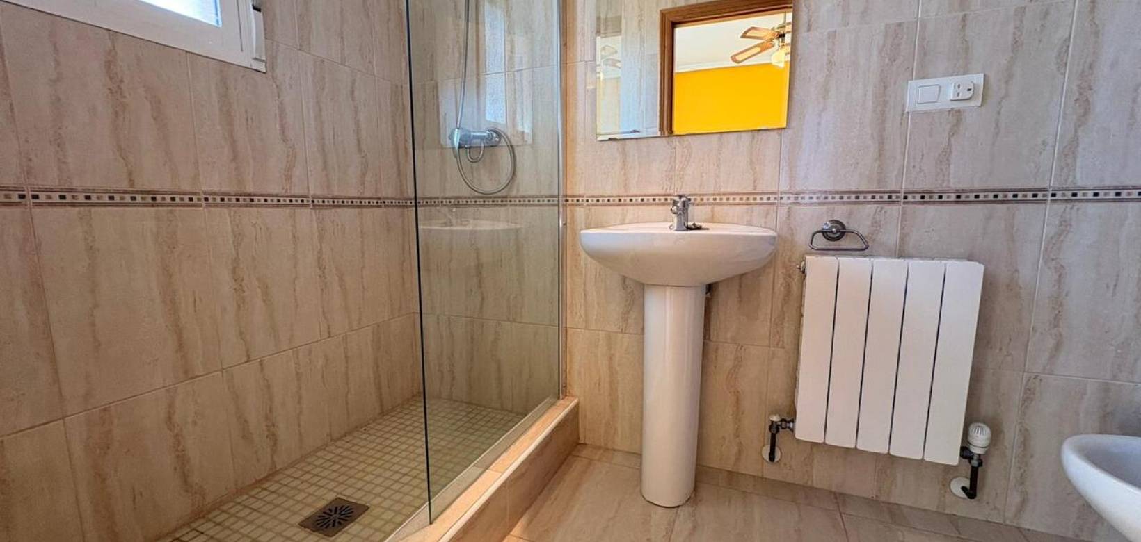 Wederverkoop - Villa - Pinoso - 