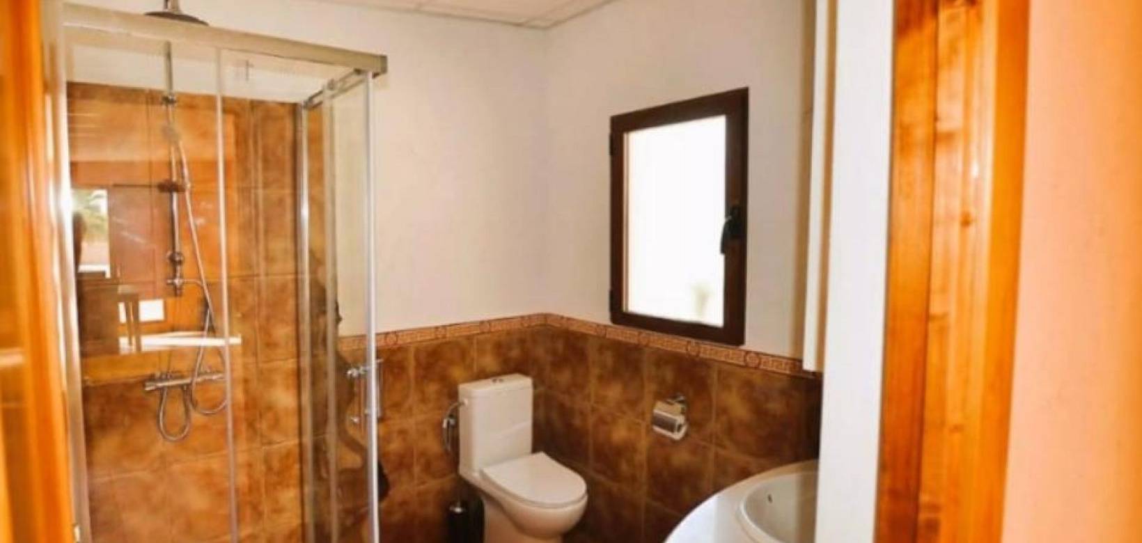 Wederverkoop - Villa - Pinoso - 