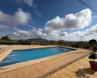 Wederverkoop - Villa - Pinoso - 