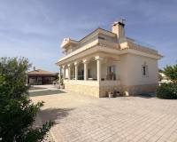 Wederverkoop - Villa - Pinoso - 
