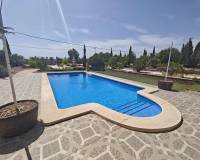 Wederverkoop - Villa - Pinoso - 