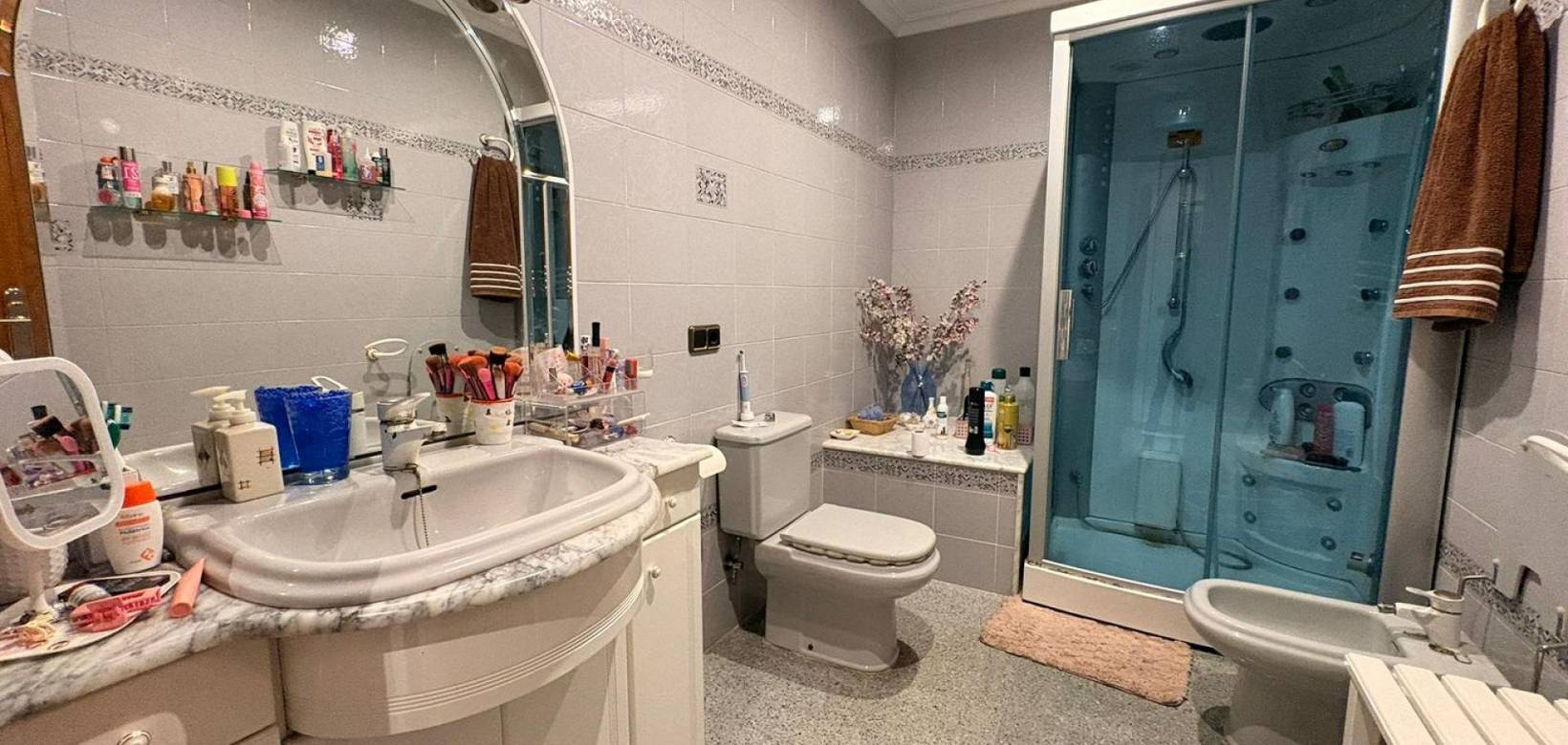 Wederverkoop - Villa - 