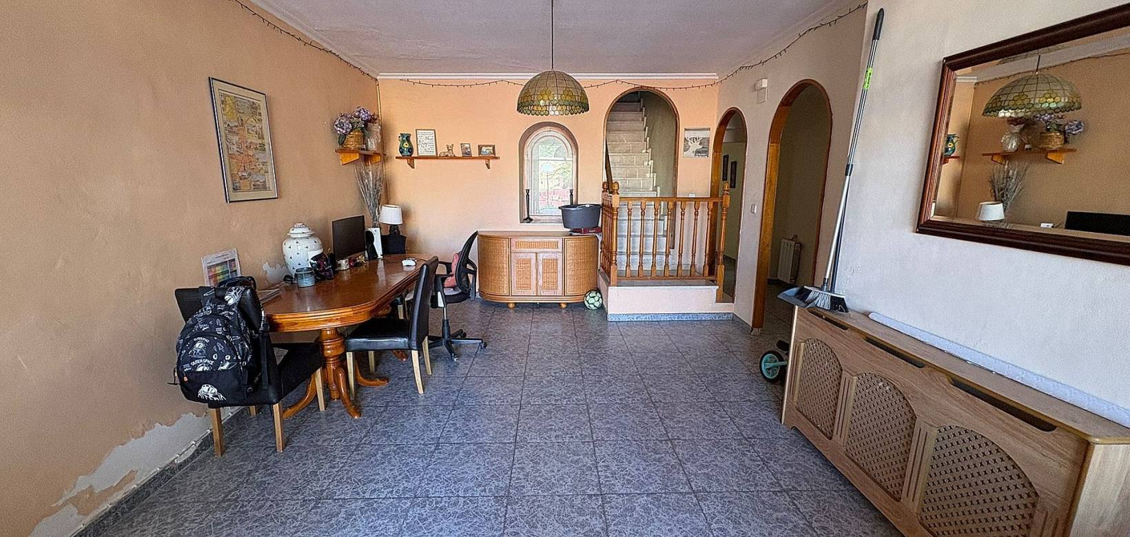 Wederverkoop - Village house -  - Monovar