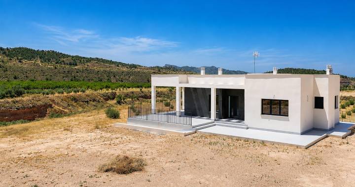 Nieuwbouwvilla in Macisvenda met zwembad inbegrepen