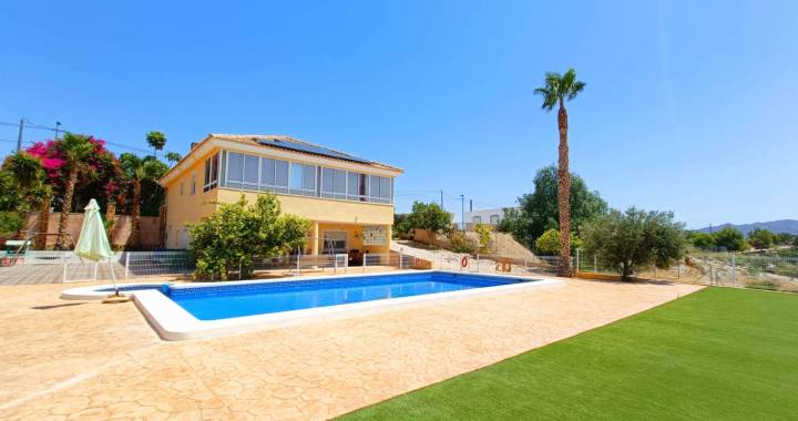 Villa with Guest Apartment for Sale in Salado Alto, Abanilla | 5 Bedrooms & Pool