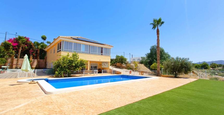 Villa with Guest Apartment for Sale in Salado Alto, Abanilla | 5 Bedrooms & Pool