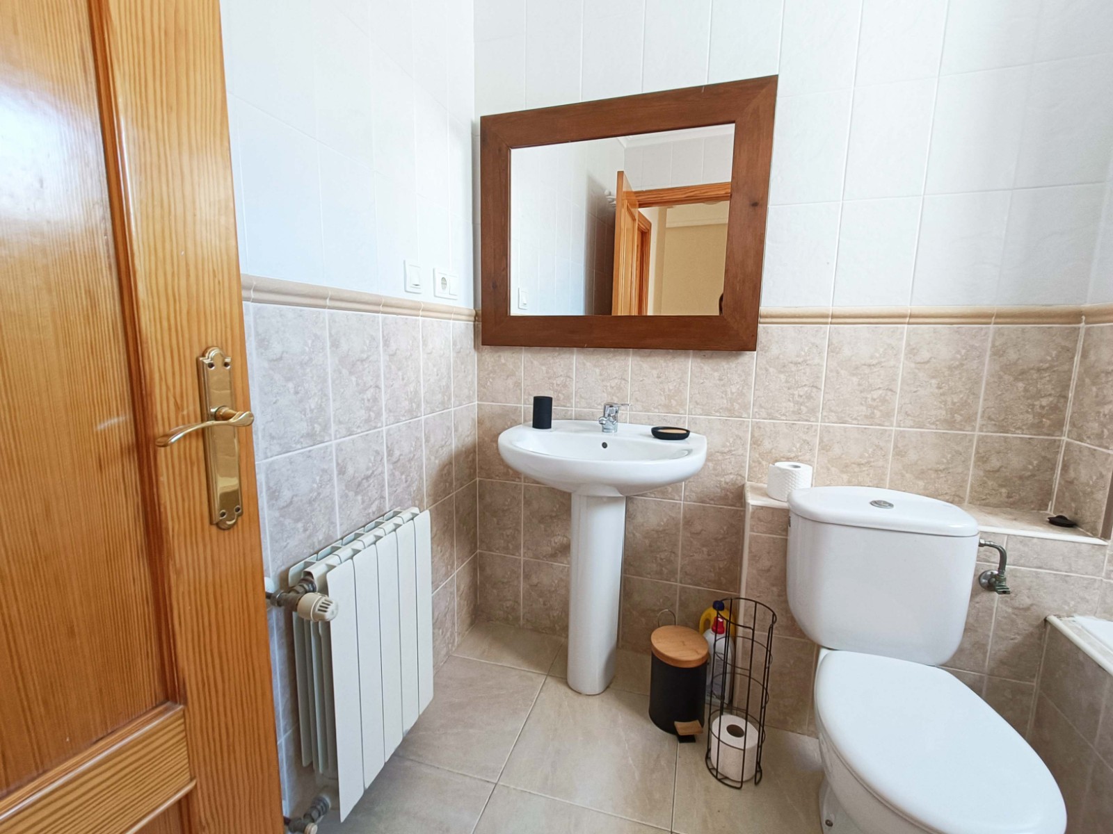 Apartment 3 Bedrooms Hondón de los Frailes with Solarium and Pool