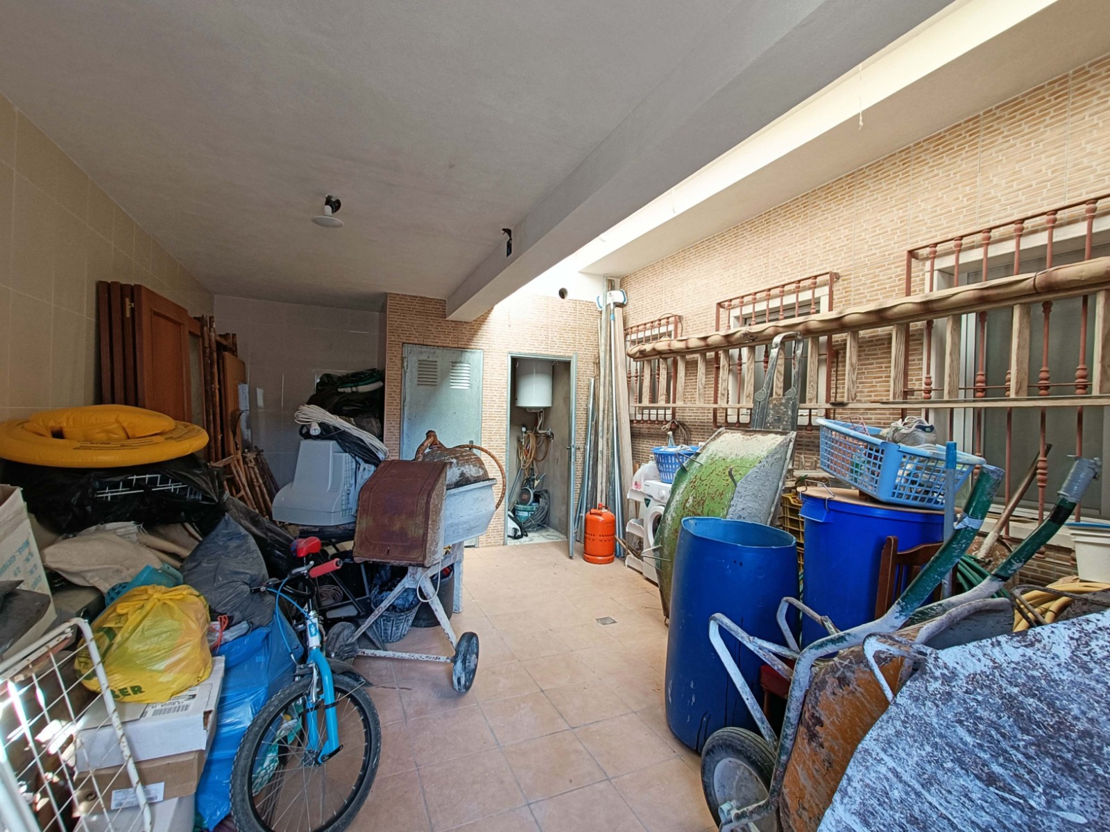 Vrijstaande villa te koop in Hondón de los Frailes