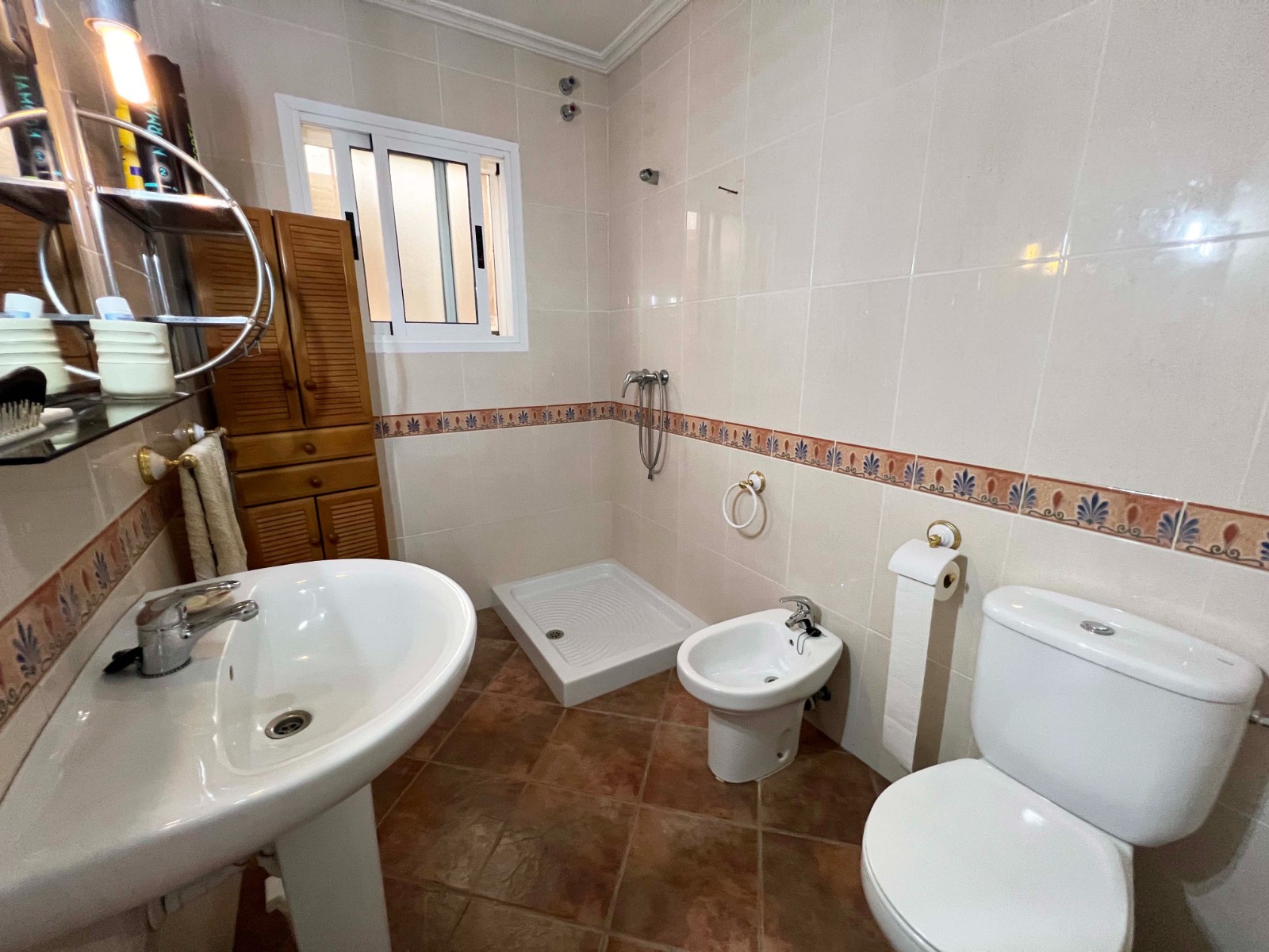 Vrijstaande villa te koop in Hondón de los Frailes