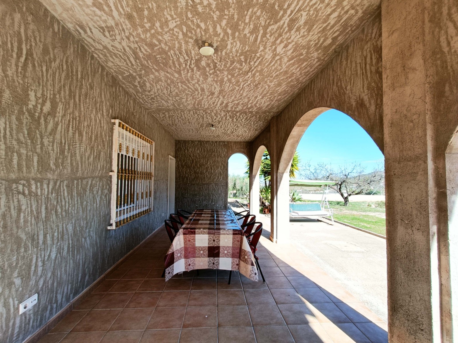 Vrijstaande villa te koop in Hondón de los Frailes