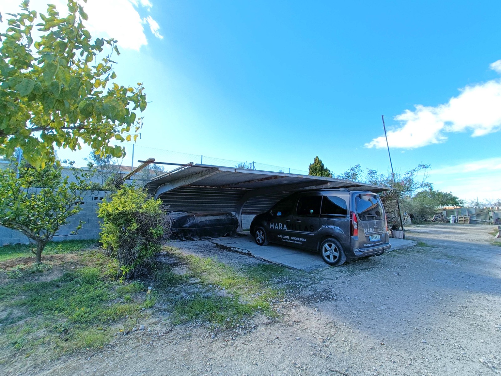 Vrijstaande villa te koop in Hondón de los Frailes