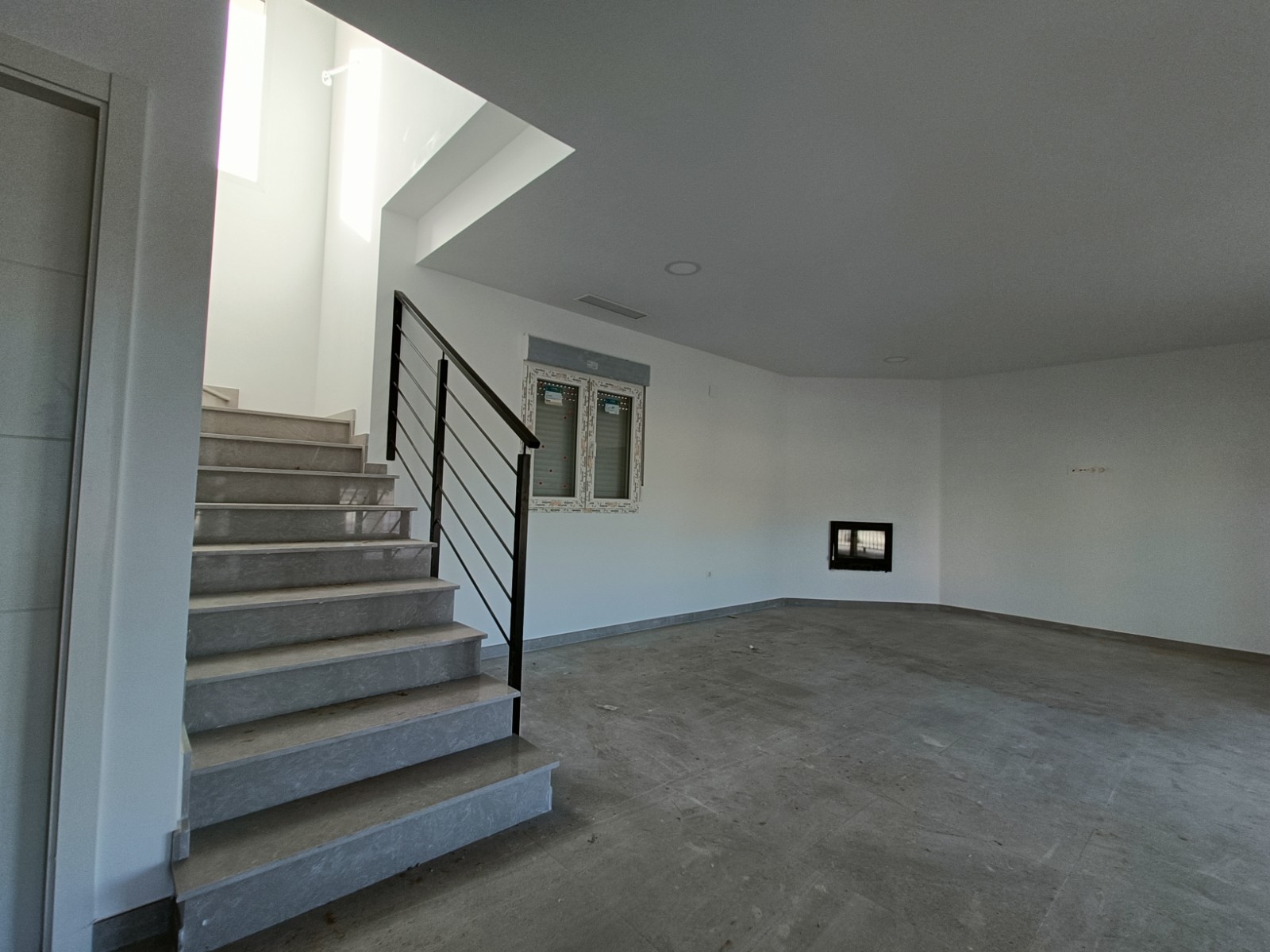 New Build Villa 3 Bedrooms Pinoso with Pool and Extensive Plot