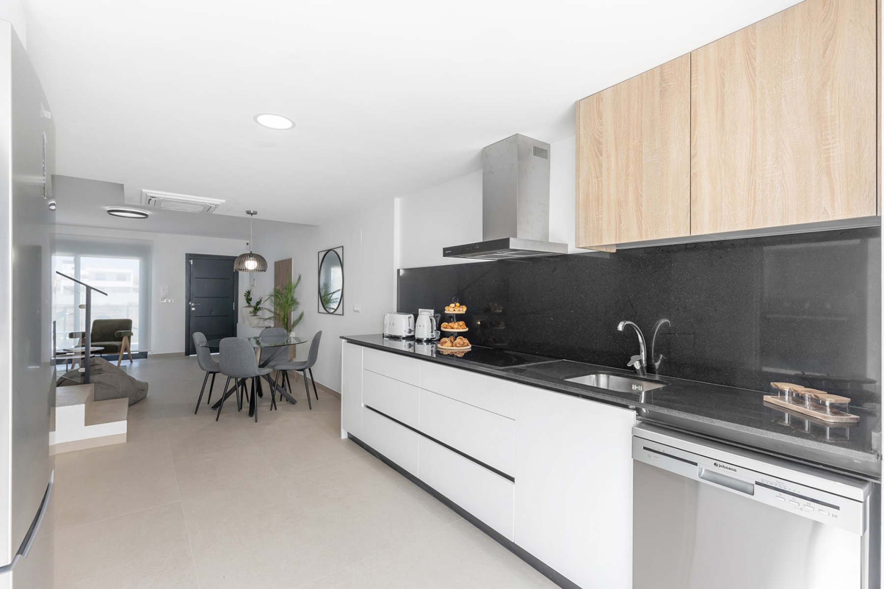Townhouse with 4 Bedrooms in Rafal, Pool and Solarium