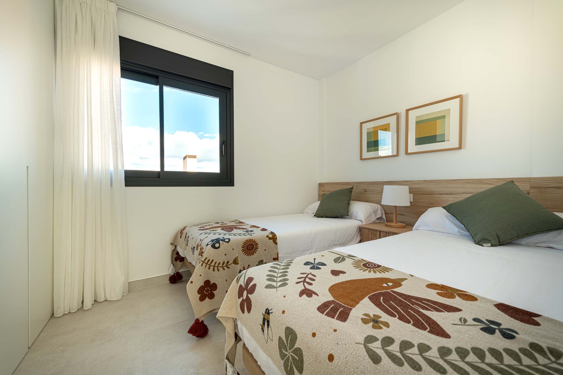 New Build Townhouse with 3 Bedrooms in Cox, Alicante with Pool